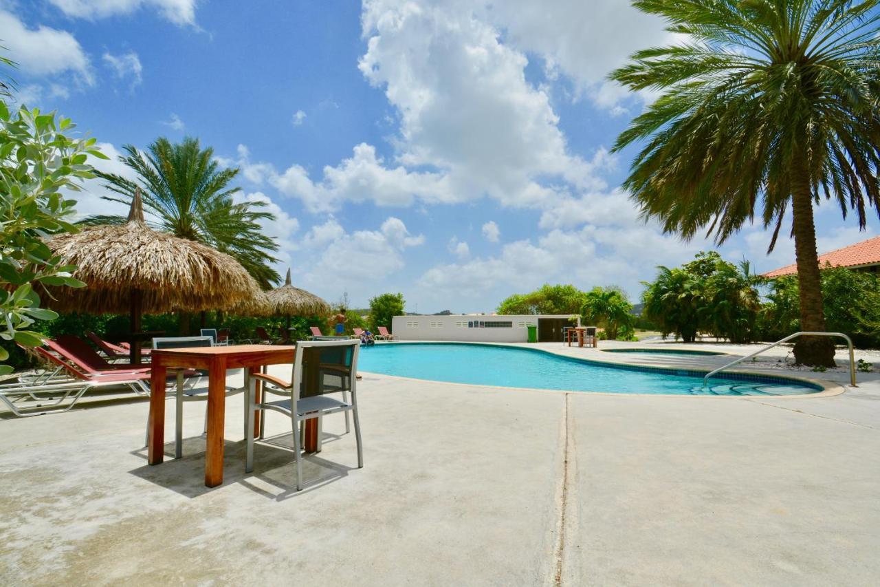 Villa At The Beach, Blue Bay Golf & Beach Resort Eksteriør billede